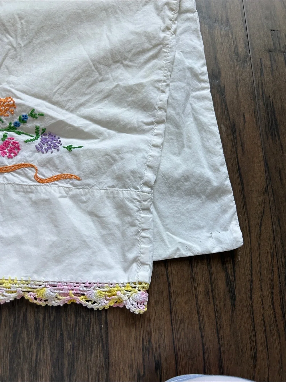 Vintage White Pillowcase with Multicolor Floral Embroidery (1)